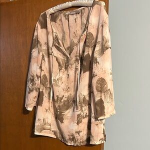 Chico's Neutral Patterned Top